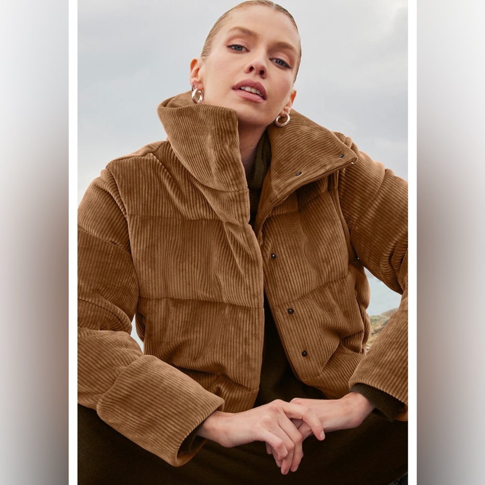 Alo Ribbed Velour Gold Rush Puffer- cinnamon brown